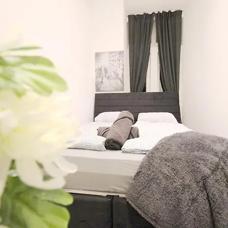 Comfortable Rooms In Akh Area Wiedeń Zewnętrze zdjęcie