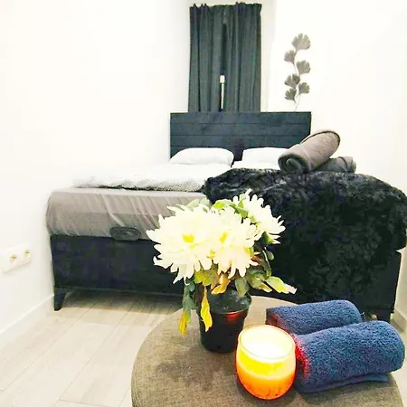 Comfortable Rooms In Akh Area Wiedeń Zewnętrze zdjęcie