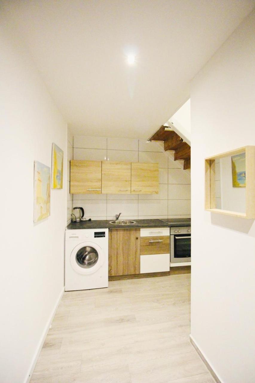 Comfortable In Akh Area Privatunterkunft