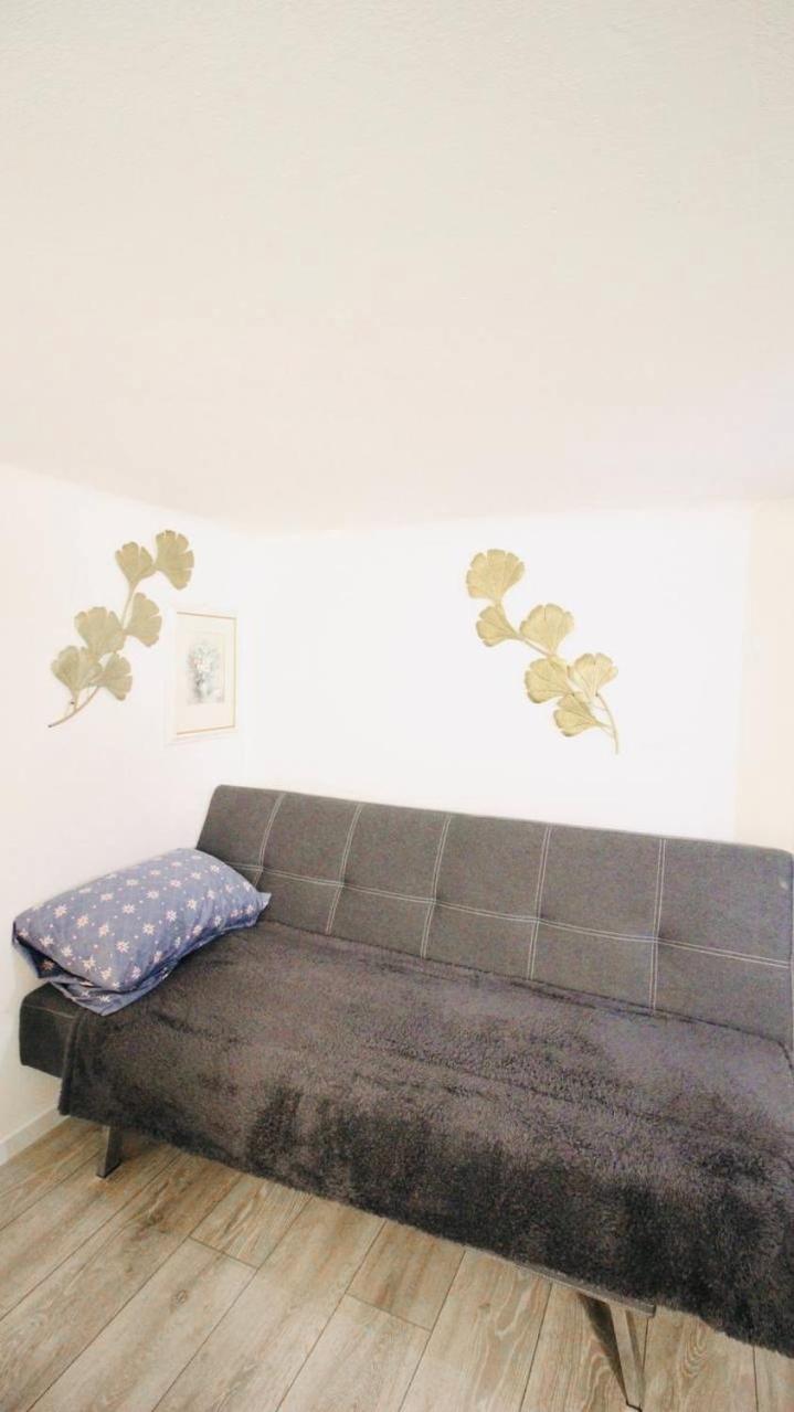 Privatunterkunft Comfortable In Akh Area *